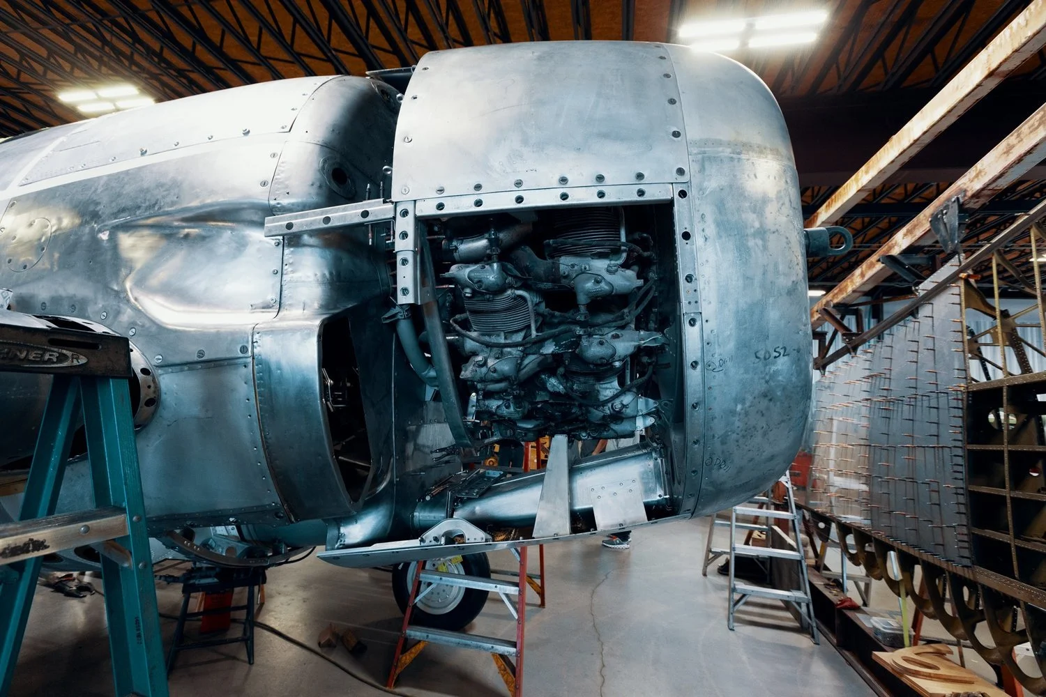 F6F HELLCAT — Lewis Air Legends